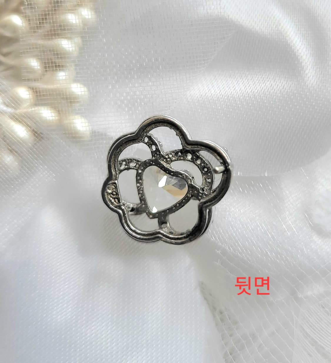 [Single Piece] 피오나 하트 플라워 펜던트 - 독보적인 존재감 상품이미지6