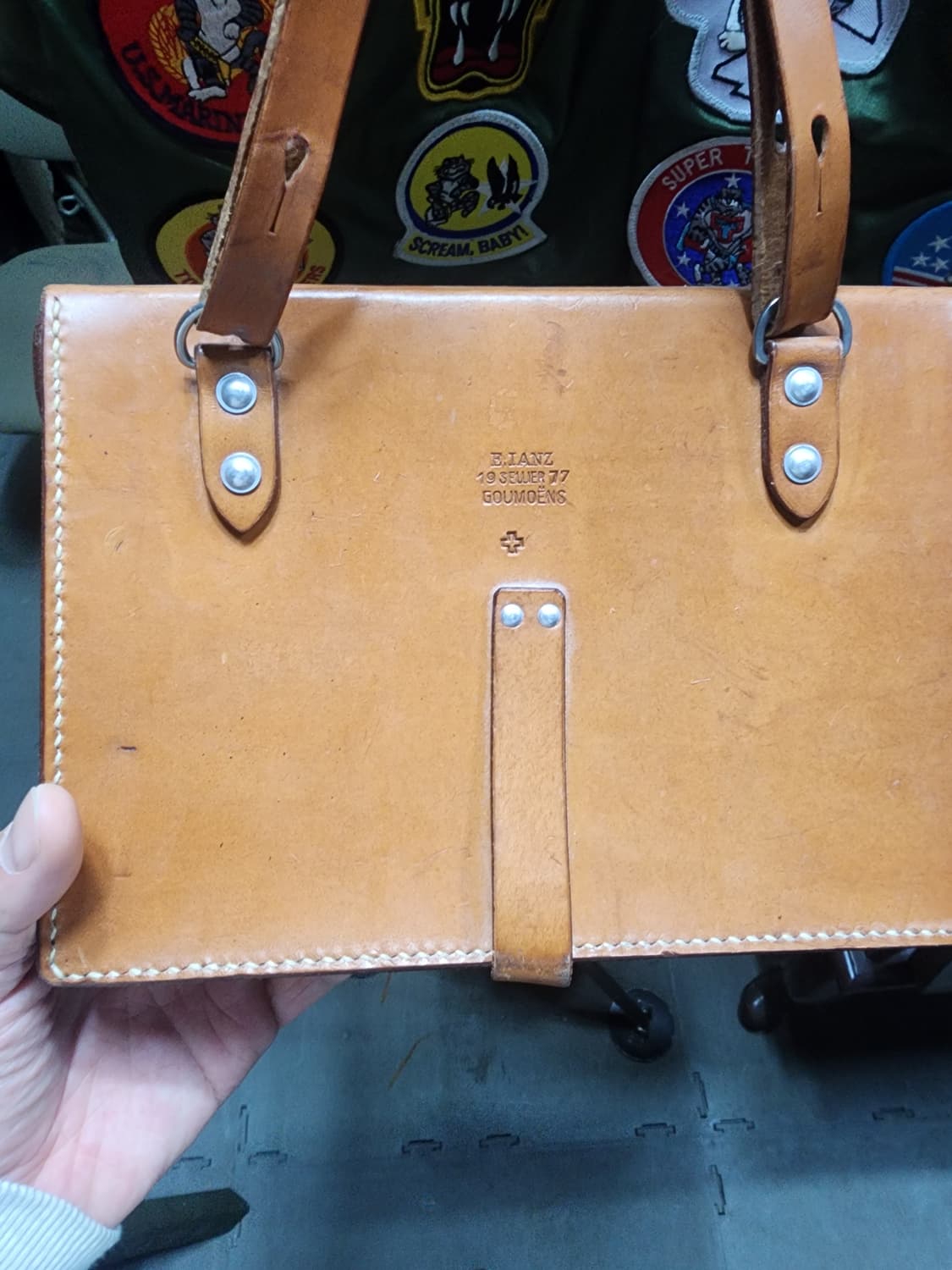 스위스군 가죽 숄더 백 상품이미지5