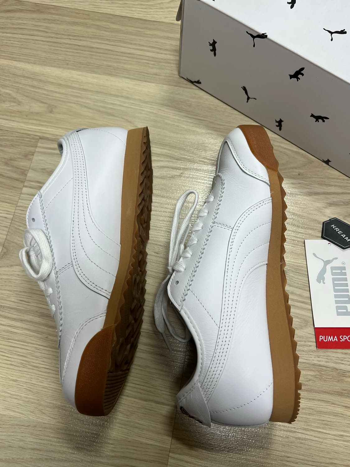 Puma x Maison Kitsune Roma White [245] 상품이미지4