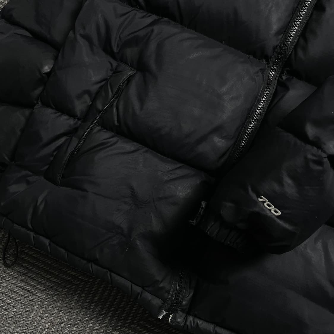 노스페이스 눕시 700 다운 푸퍼 패딩 블랙y 4365 상품이미지4