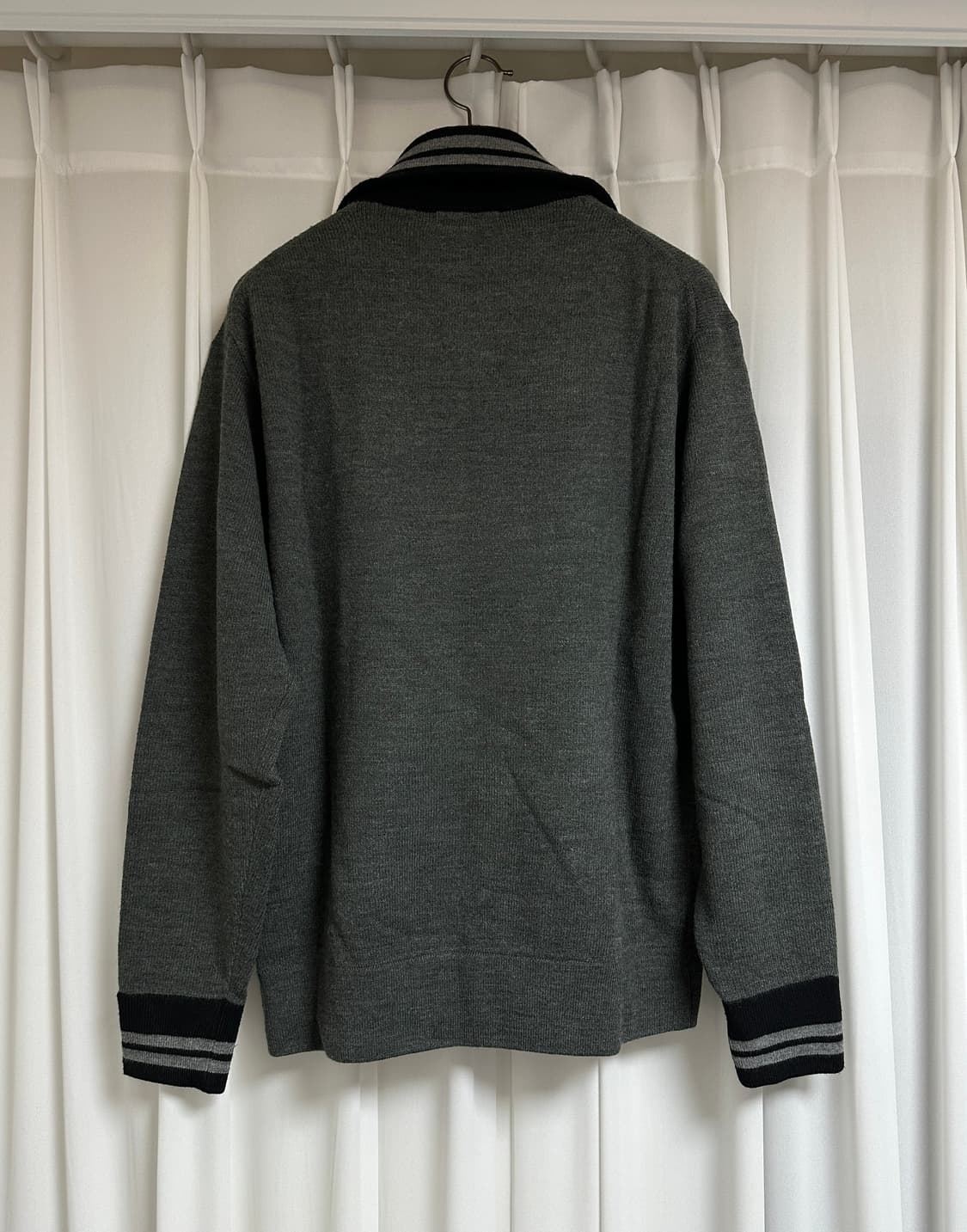 유니클로 jw앤더슨 니트 집업 그레이 XL 상품이미지3