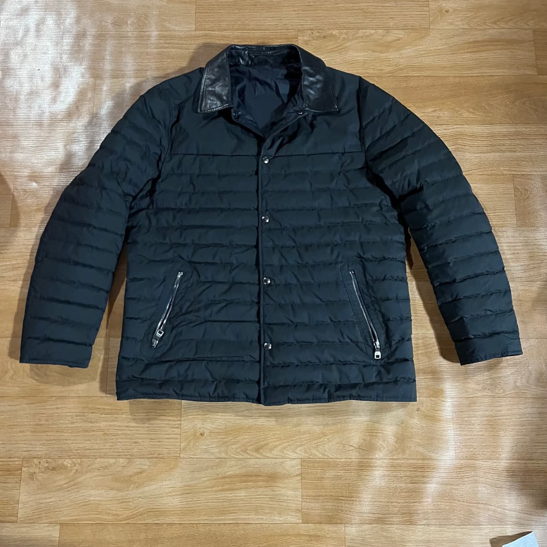 [105] 페라가모 신형 간치니 다운자켓 상품이미지3