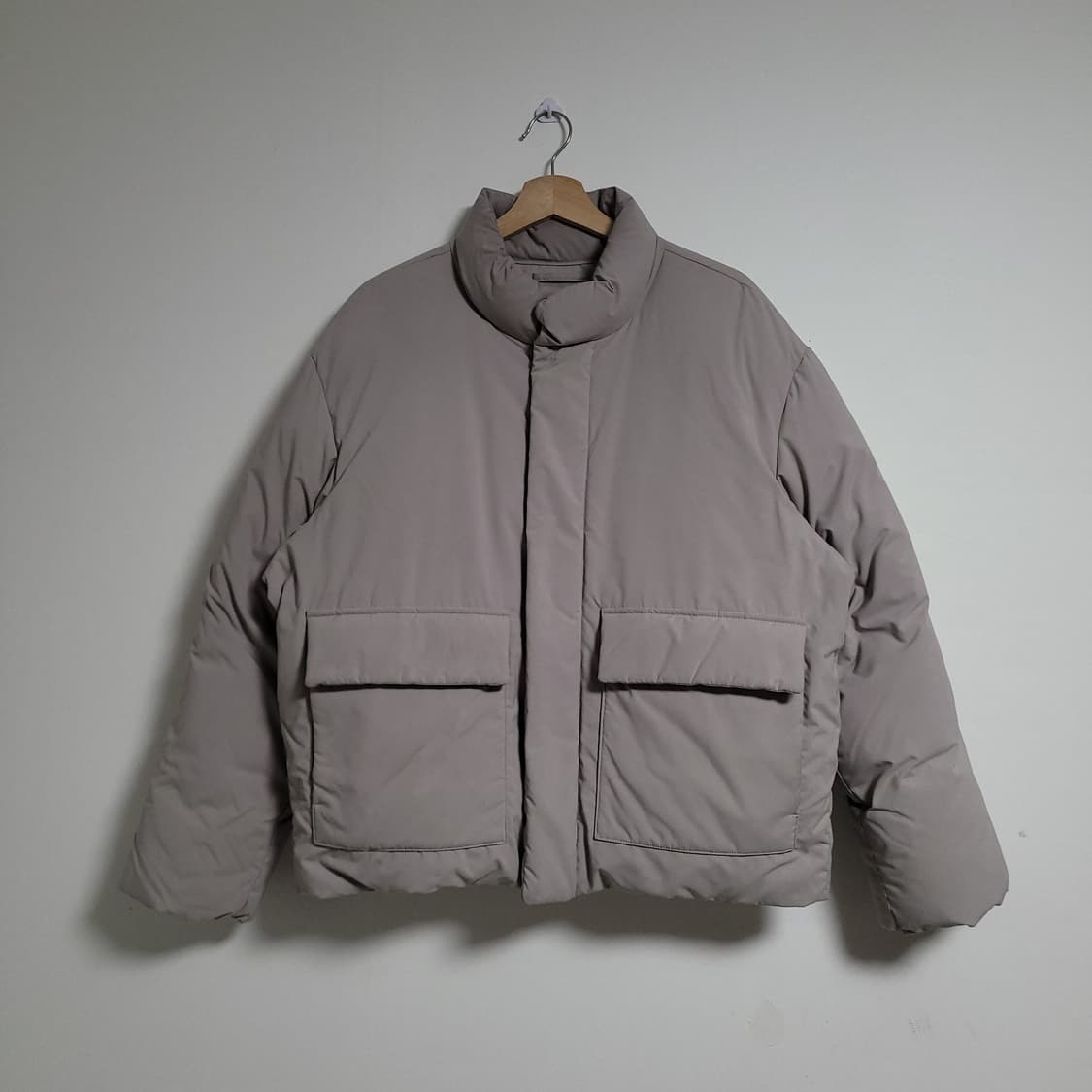 (M) 무신사 스텐다드 숏패딩 점퍼 더스티 베이지 상품이미지1