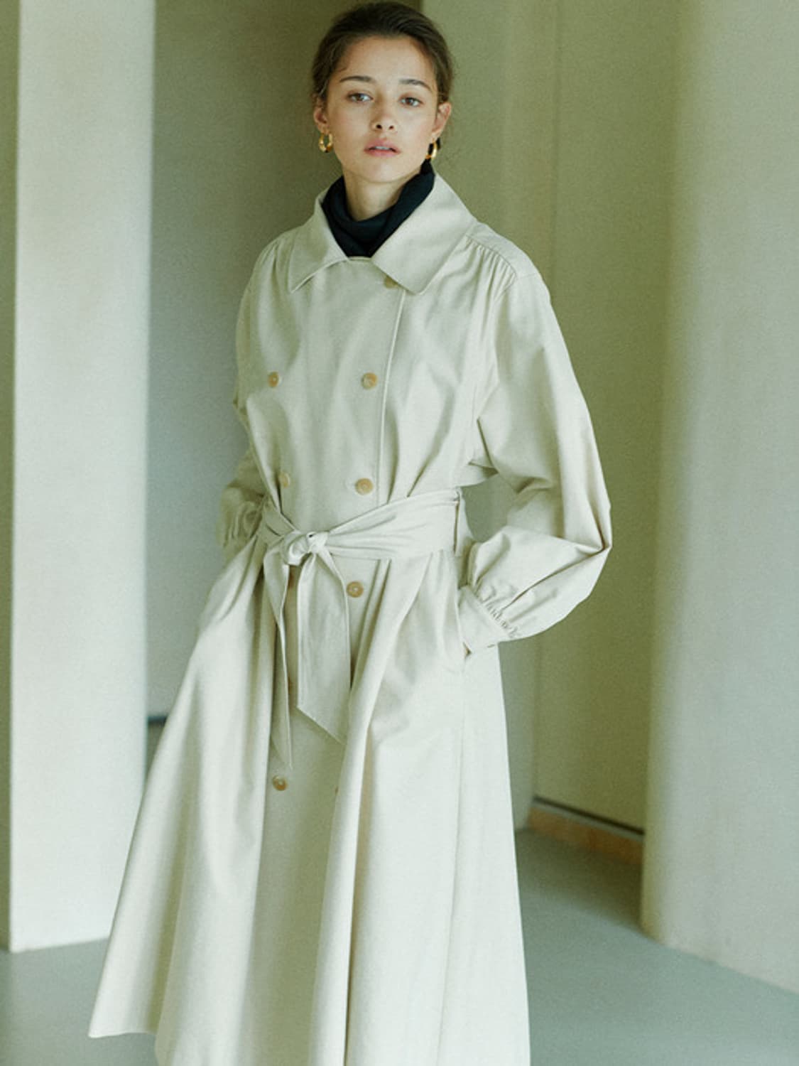 아크로 akro 트렌치코트 베이지 hooded coat 수지 코트 상품이미지2