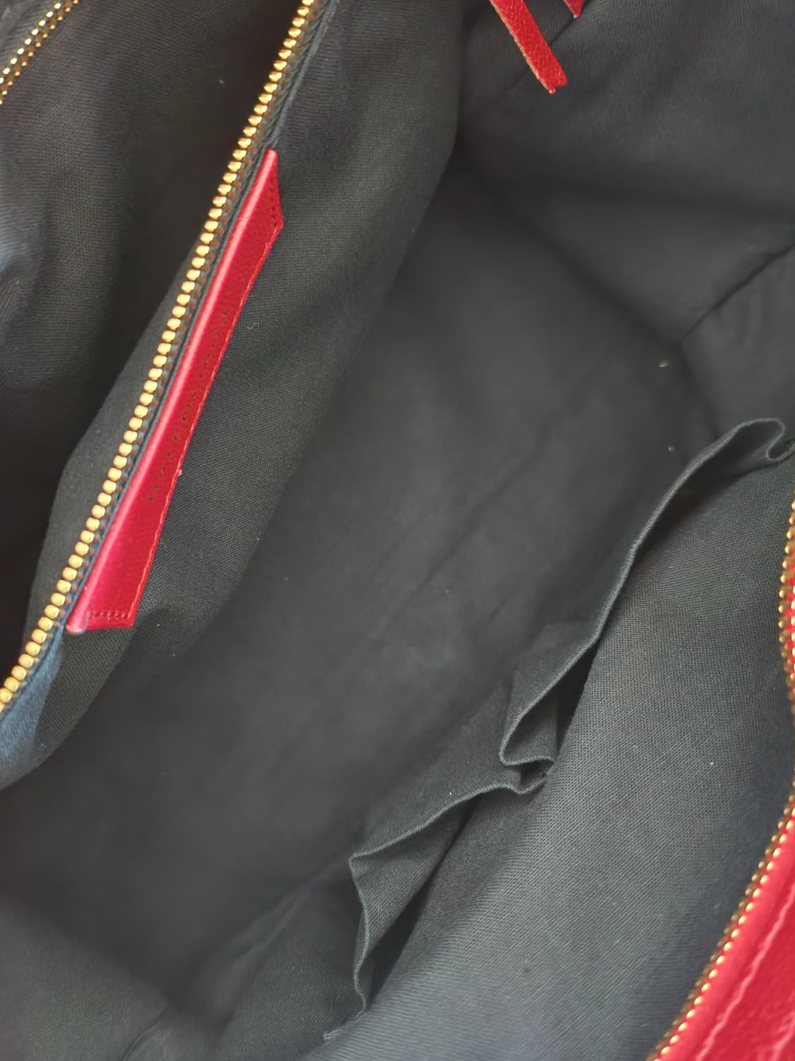 발렌시아가 모터시티백 미듐 메탈릭엣지 레드 상품이미지9