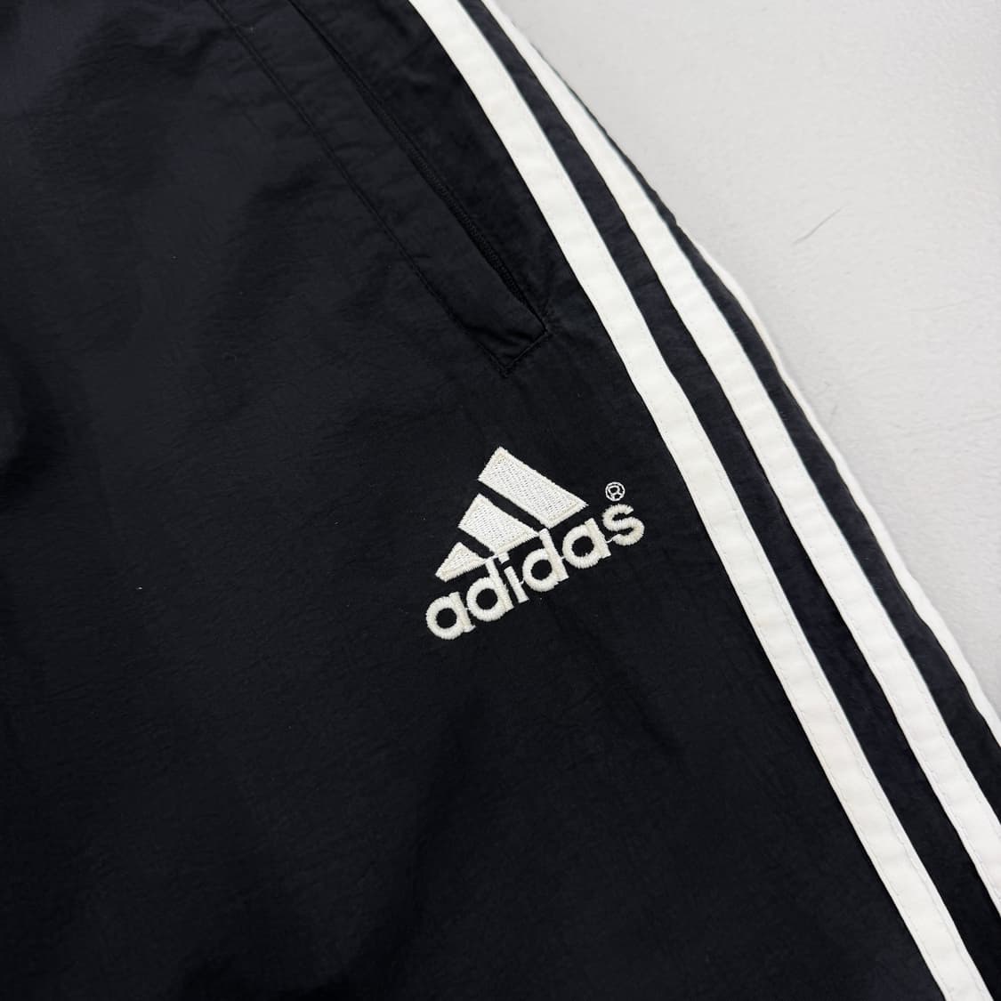 아디다스 90s 삼선 올드스쿨 바람막이 트랙팬츠 상품이미지3