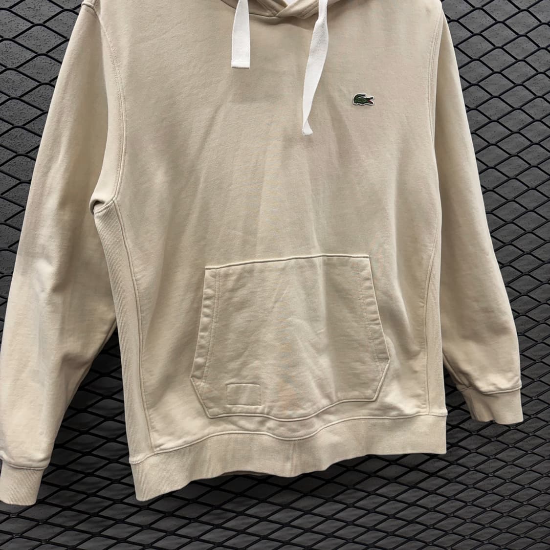 라코스테 로고 코튼후드티 캥거루포켓 패치 리버스위브 빅후드 디테일 상품이미지5