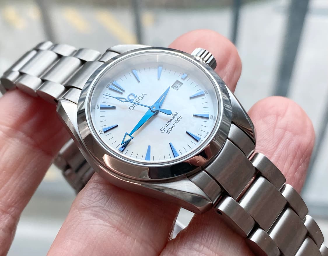 오메가 아쿠아테라 여성용2577.70 블루핸즈 펄 문자판 29mm 쿼츠 상품이미지4