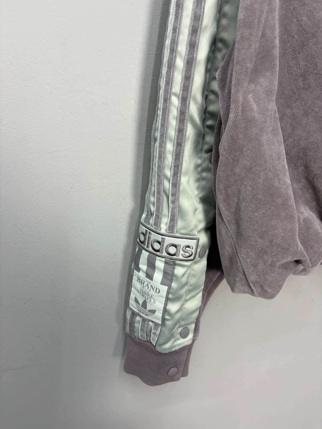 아디다스 아디브레이크 벨루어 퍼플그레이 후디 A3096 상품이미지4