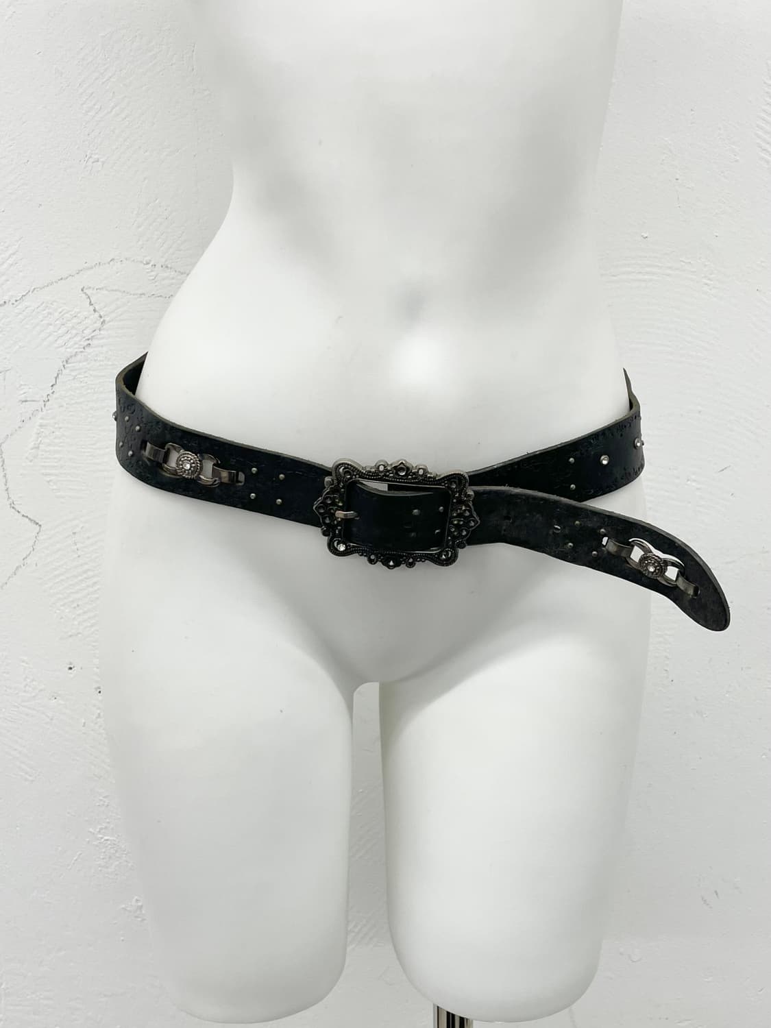 리얼레더 오리엔탈 디테일 버클 벨트 상품이미지2