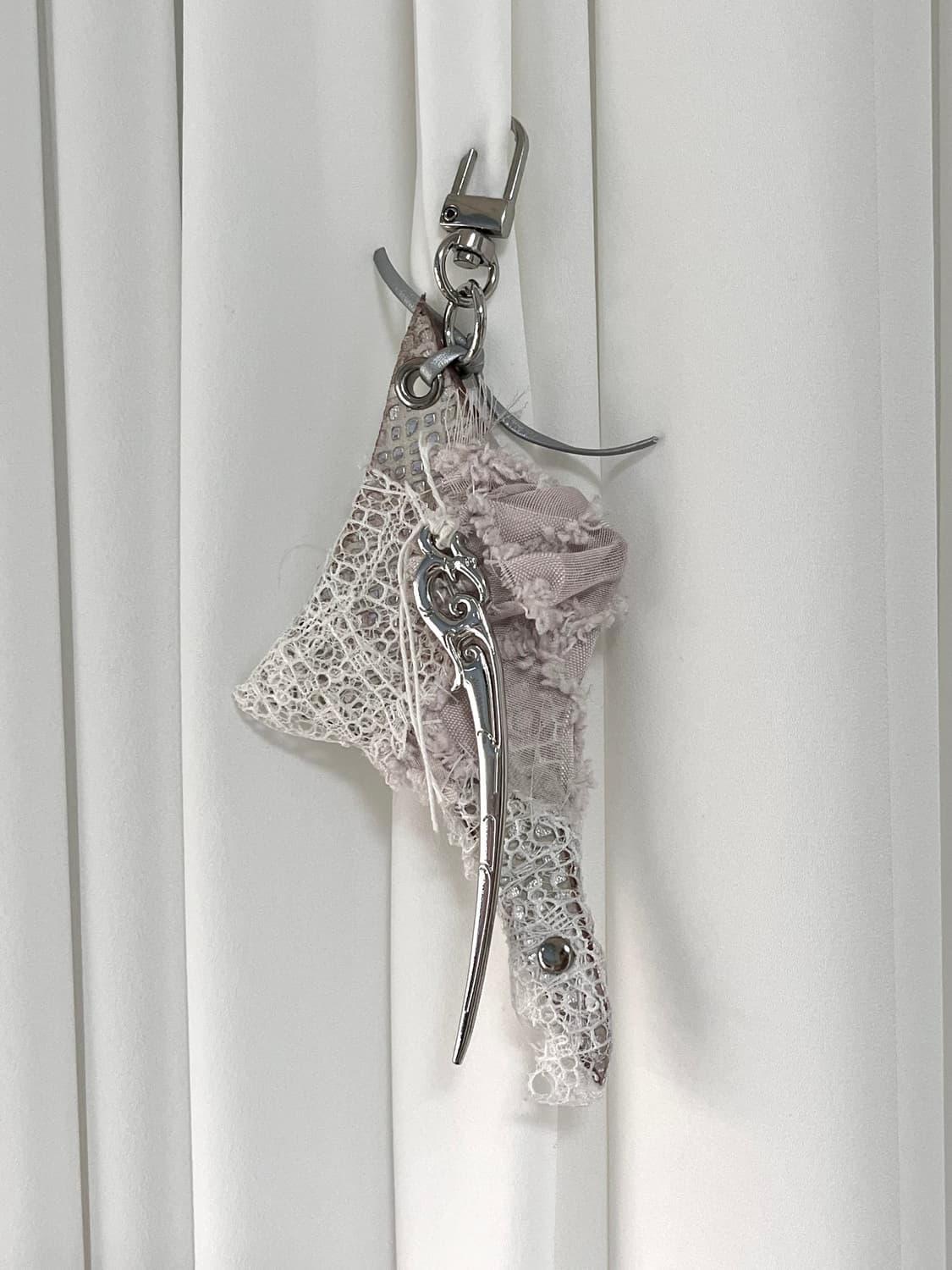 Feather key ring 상품이미지1