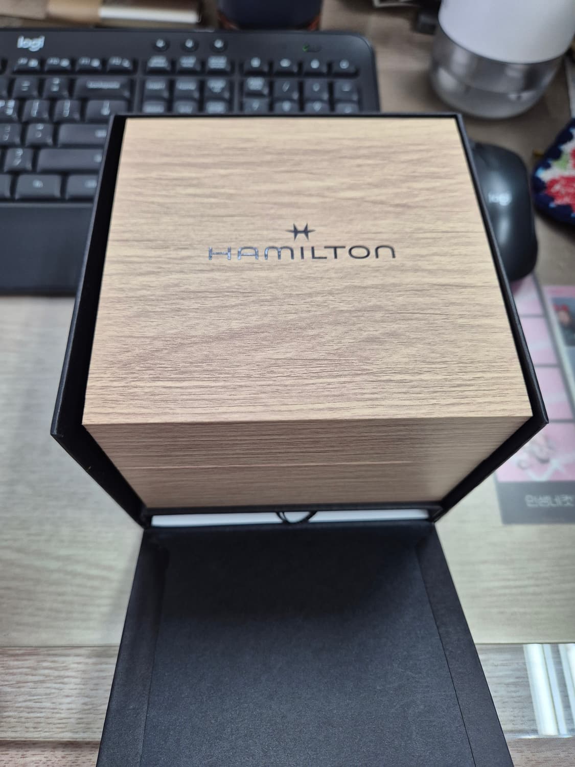 해밀턴 카키필드 쿼츠 38mm 블랙 다이얼 H69401930  상품이미지5