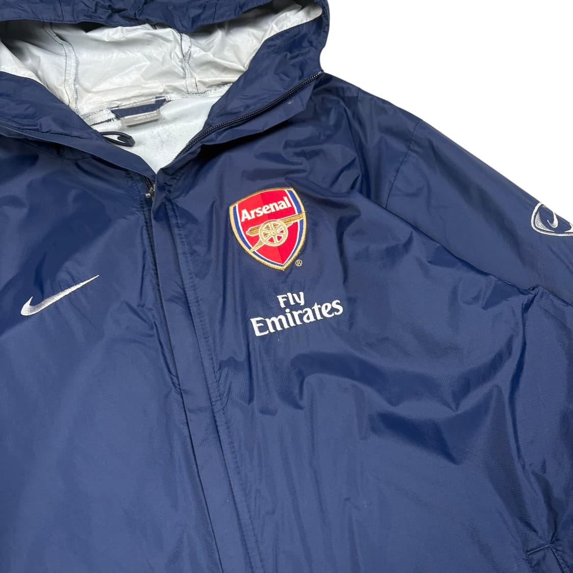 나이키 네이비컬러 아스날 바람막이 상품이미지2