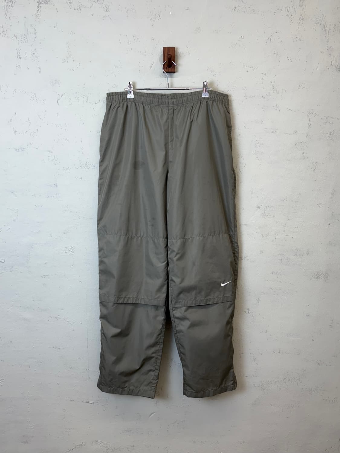 나이키 JPN 00s 빈티지 카키 스우시 트랙팬츠 상품이미지1