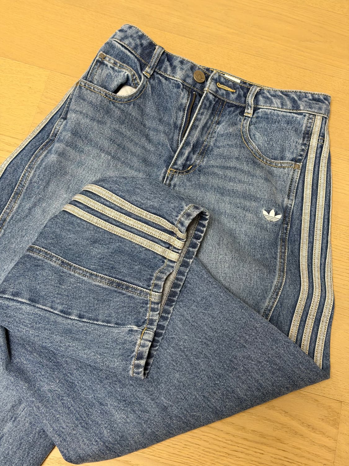 아디다스 루즈 데님 팬츠 미디움 블루 데님 JN0726 상품이미지1