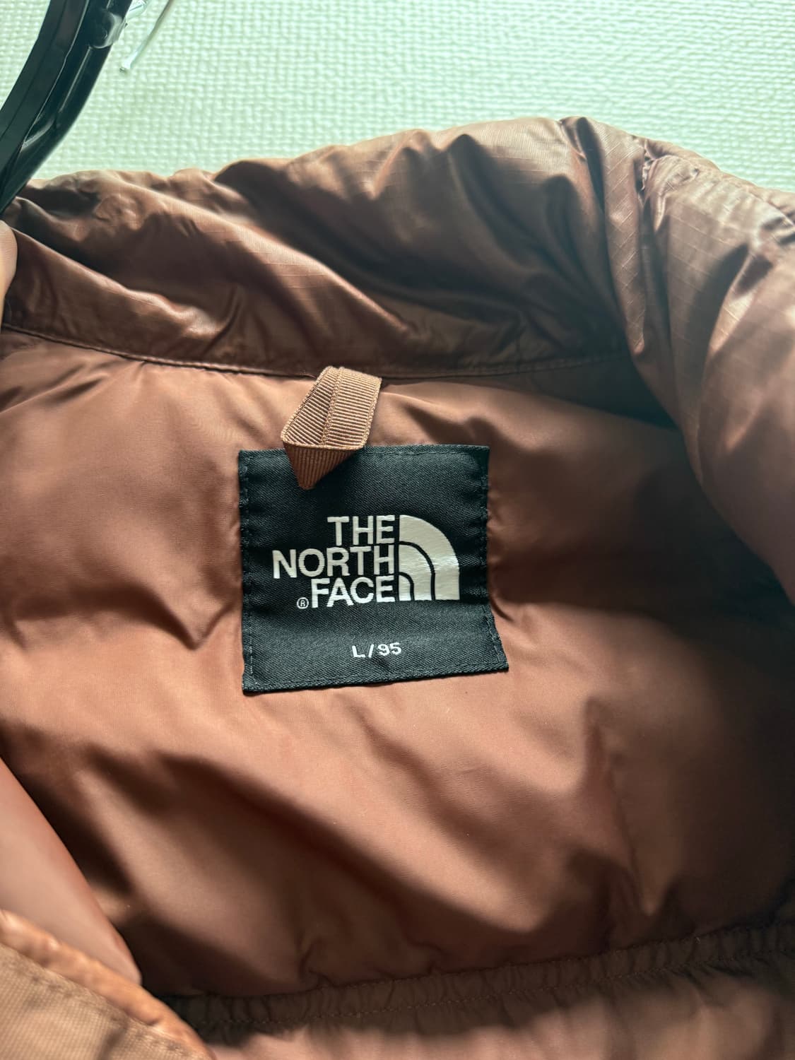 노스페이스 눕시 숏 패딩 브라운L 상품이미지2