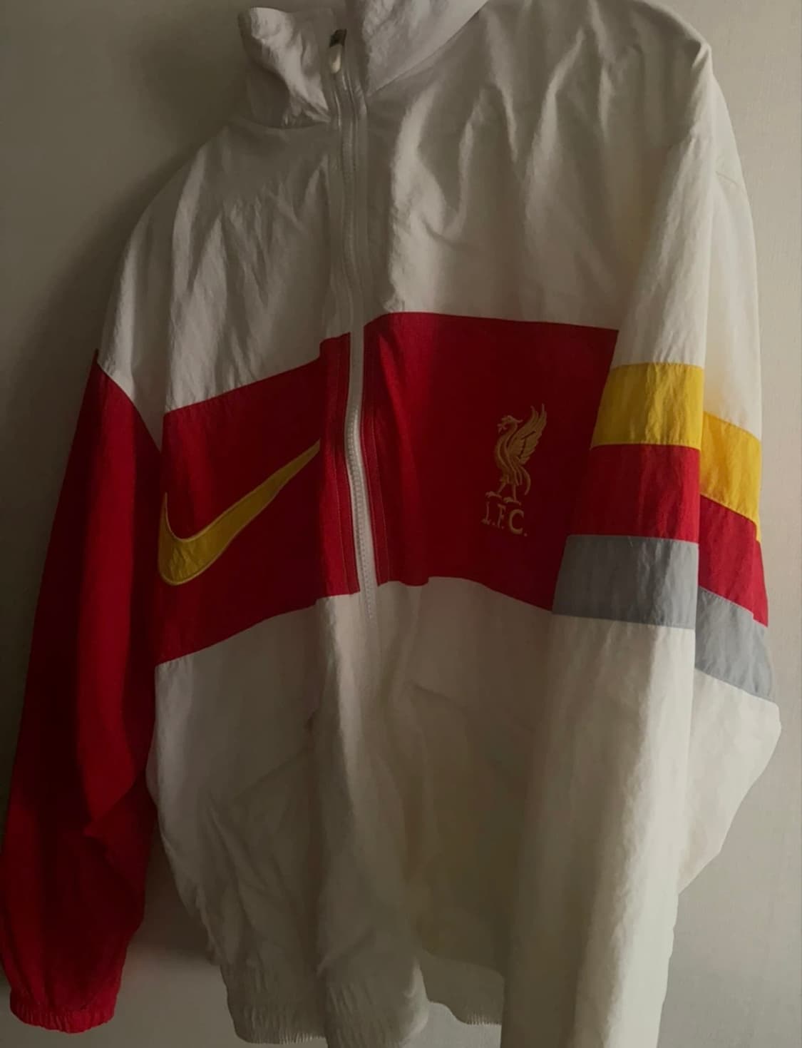 리버풀 바람막이 상품이미지1