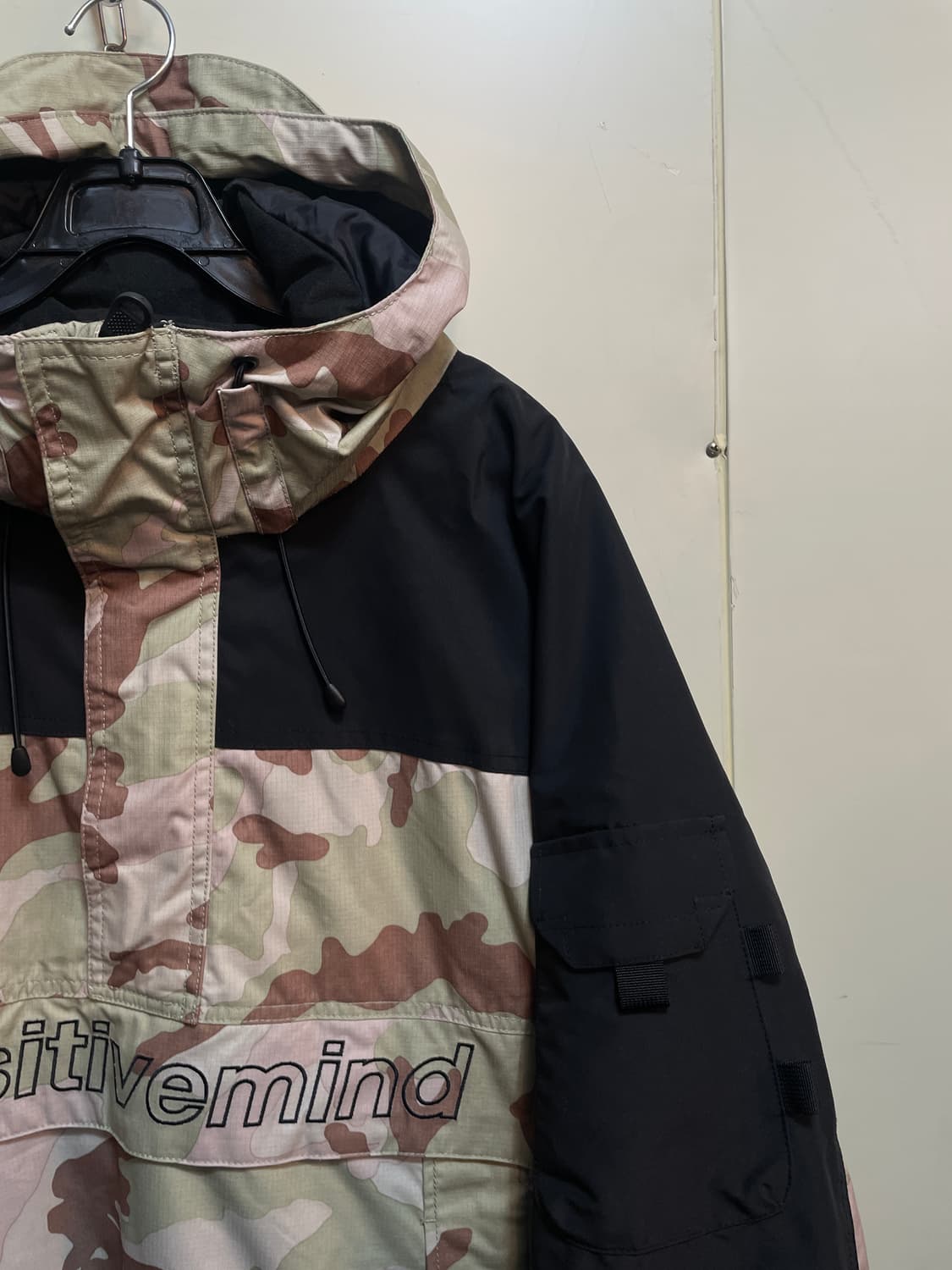 디미토 카모 구스 반집업 자켓 상품이미지4