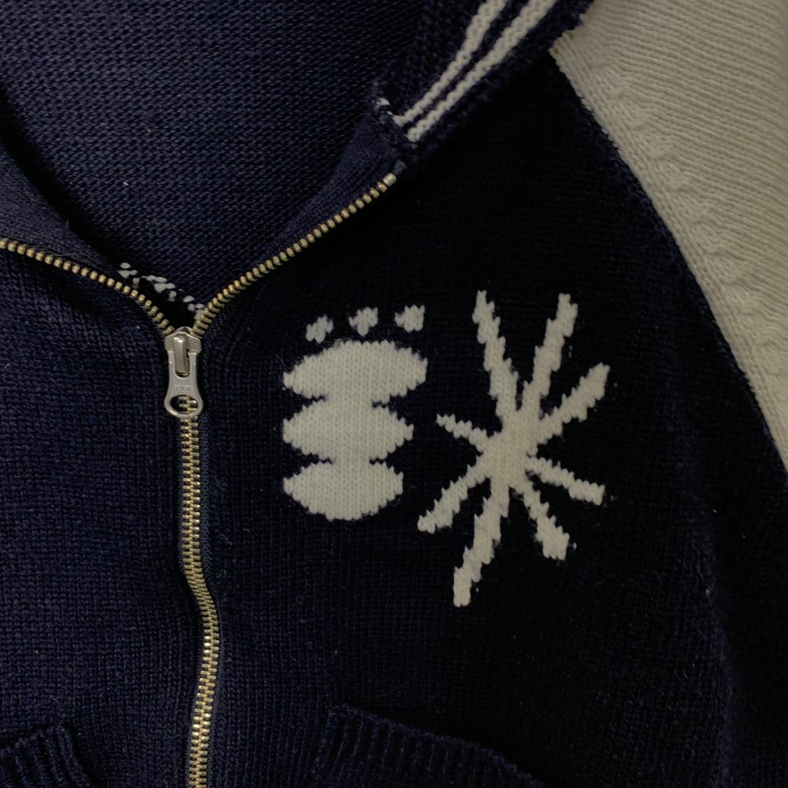 마조네 바시티 니트 가디건 상품이미지5