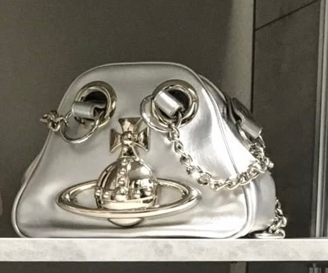 비비안웨스트우드 아카이브 체인백 구해요 상품이미지2