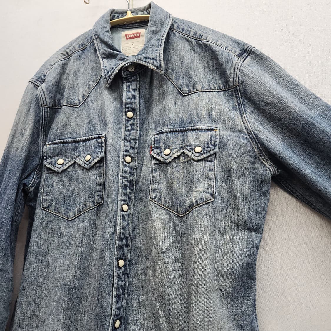 리바이스 웨스턴 디스트로이드 워싱 데님셔츠 M(L)남여공용 상품이미지3