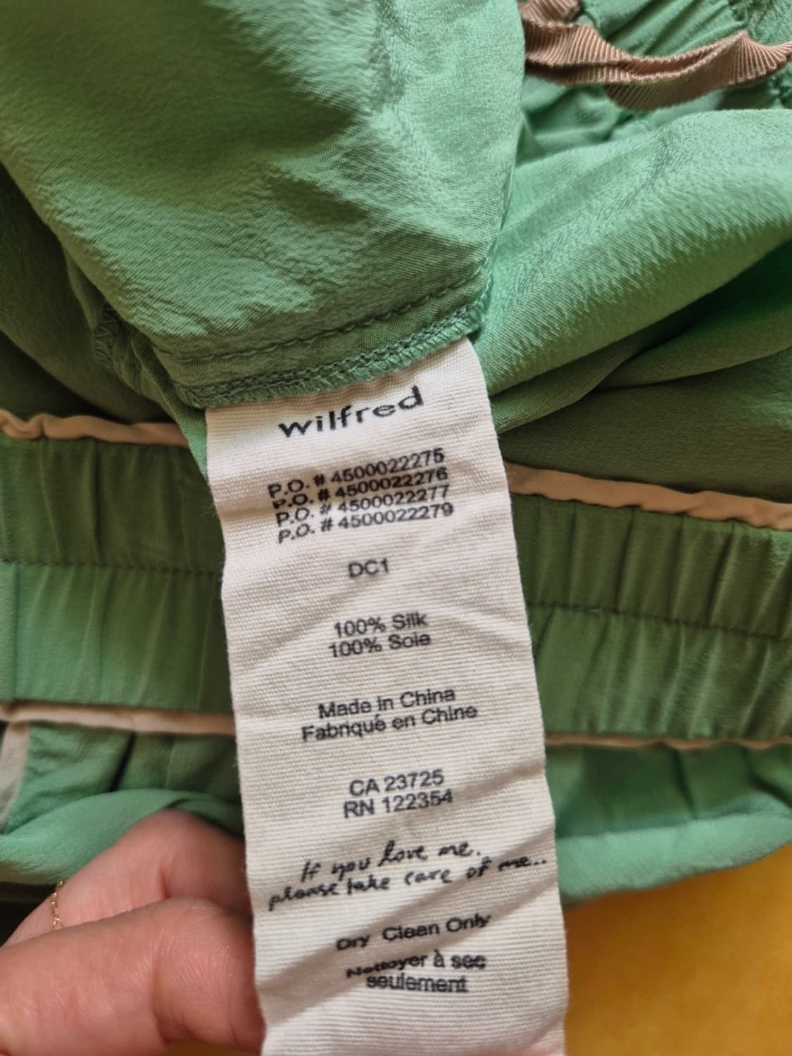 🟩 캐나다 Wilfred 100% 실크 스커트 (Aritzia 단독) 상품이미지9