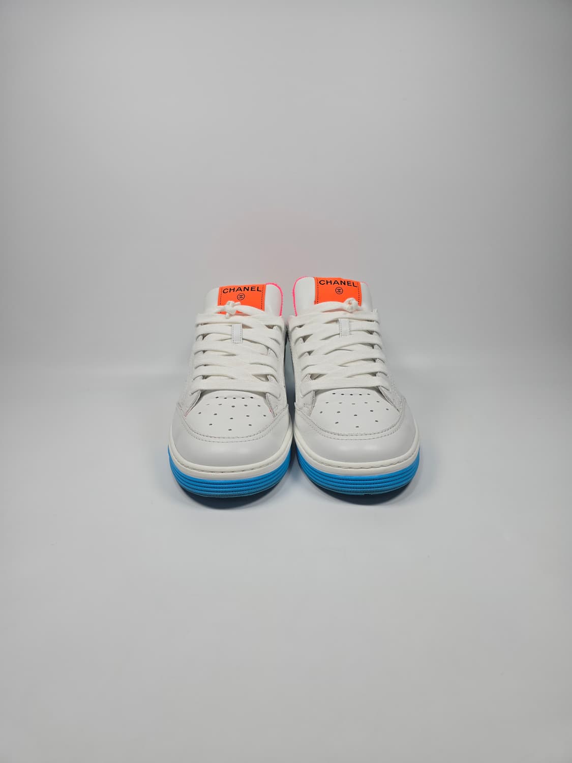 샤넬 네온 레터링 테니스 스니커즈 ( 270 ) 상품이미지2