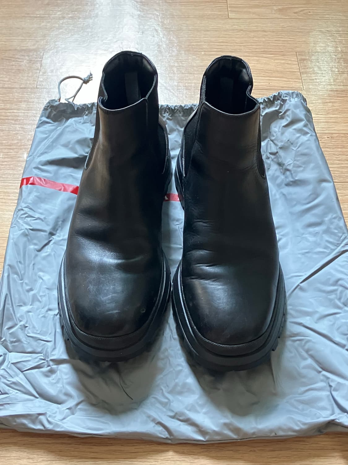 00s 프라다 스포츠 코만도솔 첼시부츠 상품이미지1