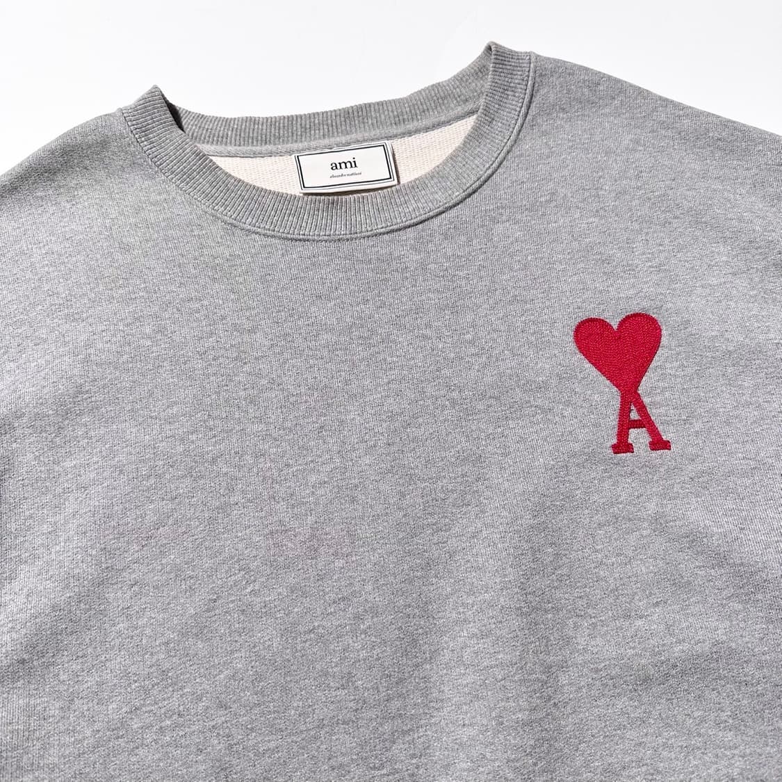 AMI 아미 빅하트 로고 맨투맨 상품이미지3