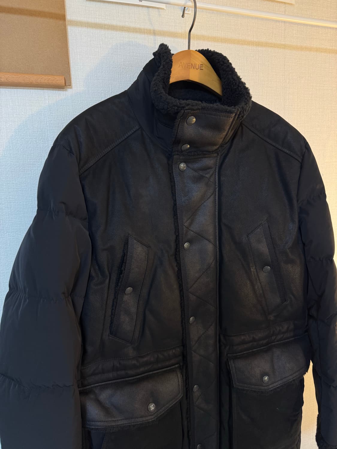 [100]레노마 옴므 고트스킨 구스다운 무스탕 파카 상품이미지3