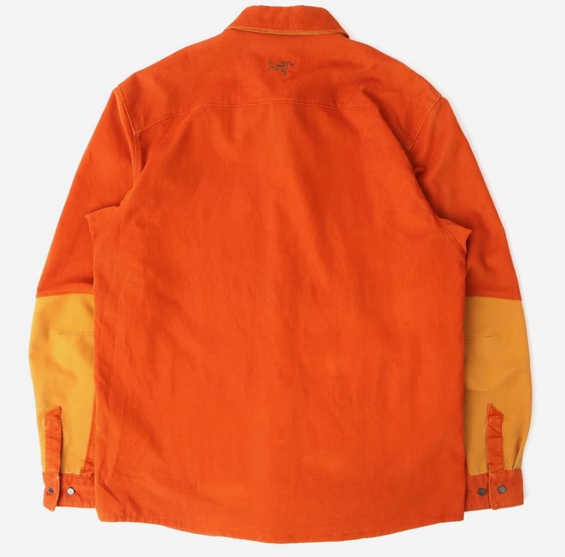 (새상품) 아크테릭스 멀론 코듀로이 백 로고 셔츠 판매 상품이미지2