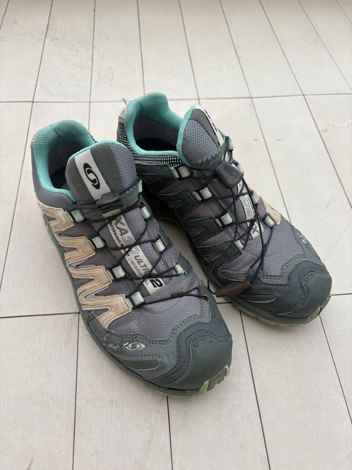 살로몬 운동화 상품이미지1