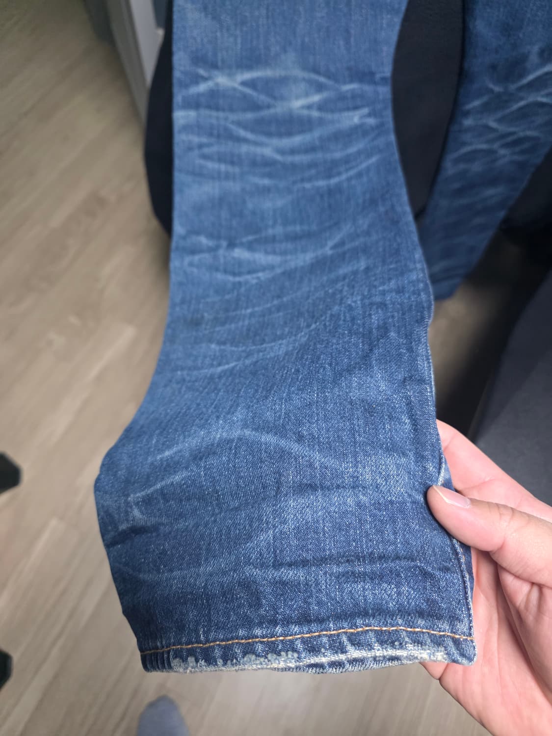쿠로 데님 32사이즈 판매합니다 상품이미지5