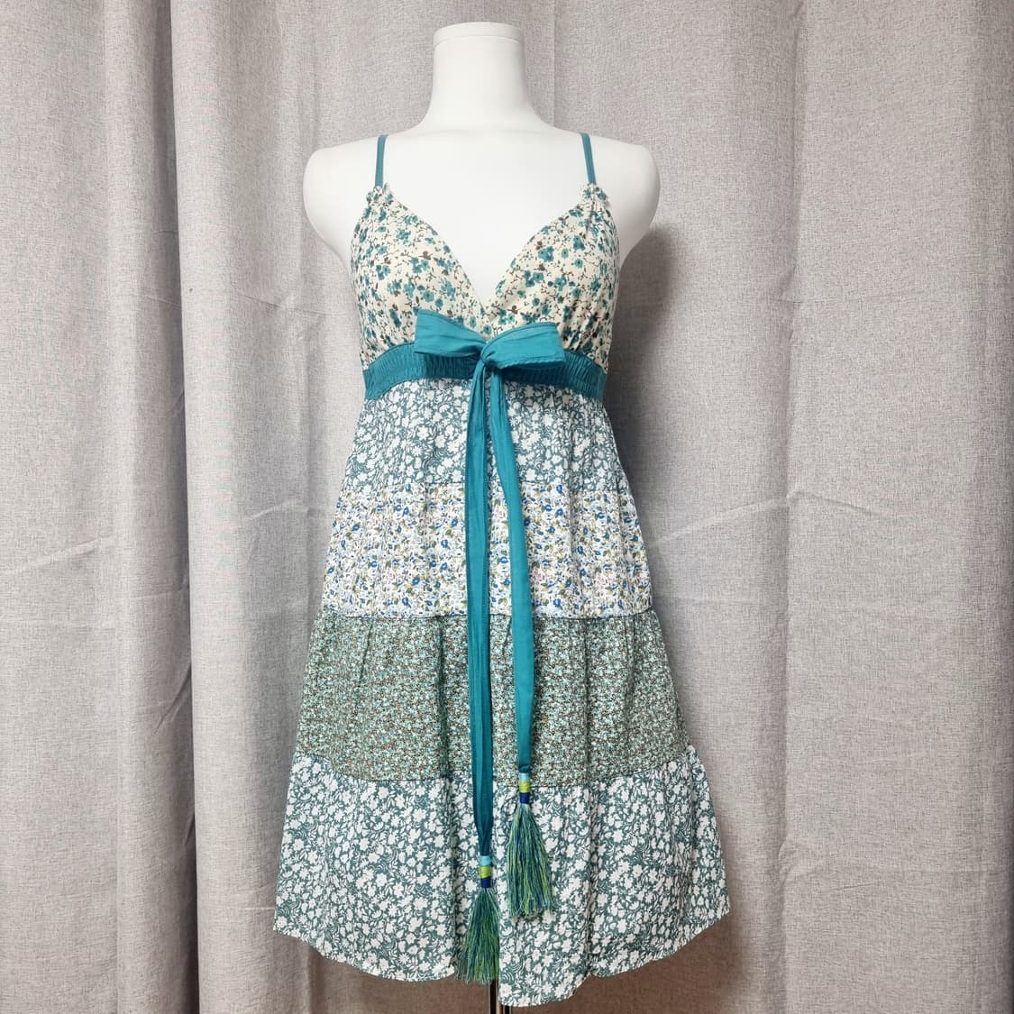 t.view Lulumari 휴양지룩 테슬 코튼 원피스 (66/표기L) 상품이미지1