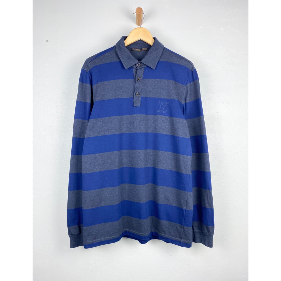 루이비통 자수로고 카라티 상품이미지1