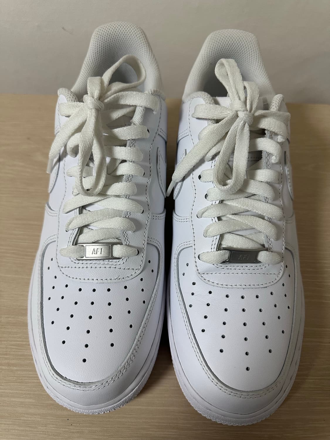 (새상품)에어포스1 화이트 270 상품이미지1