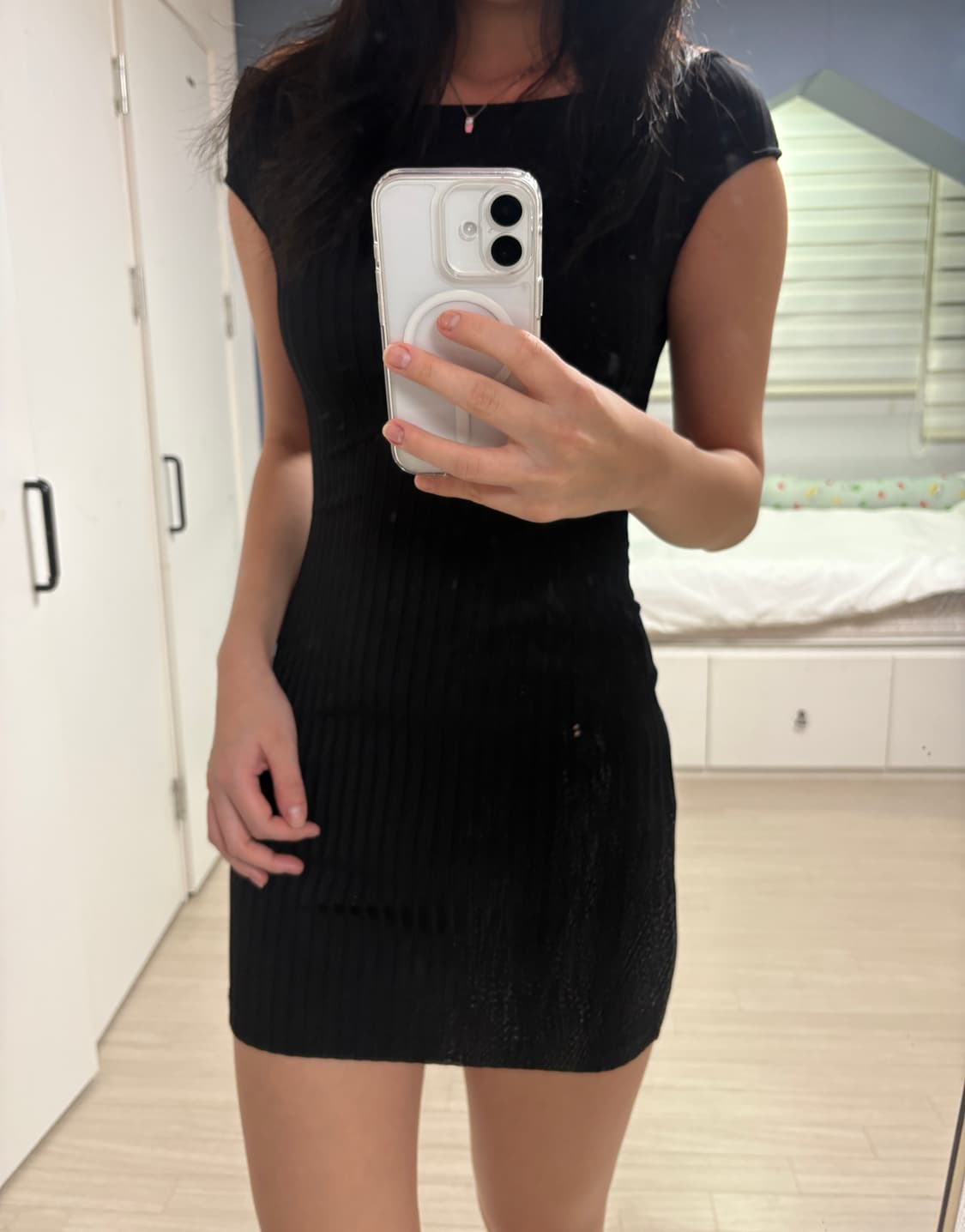 아미 블랙 원피스 상품이미지2