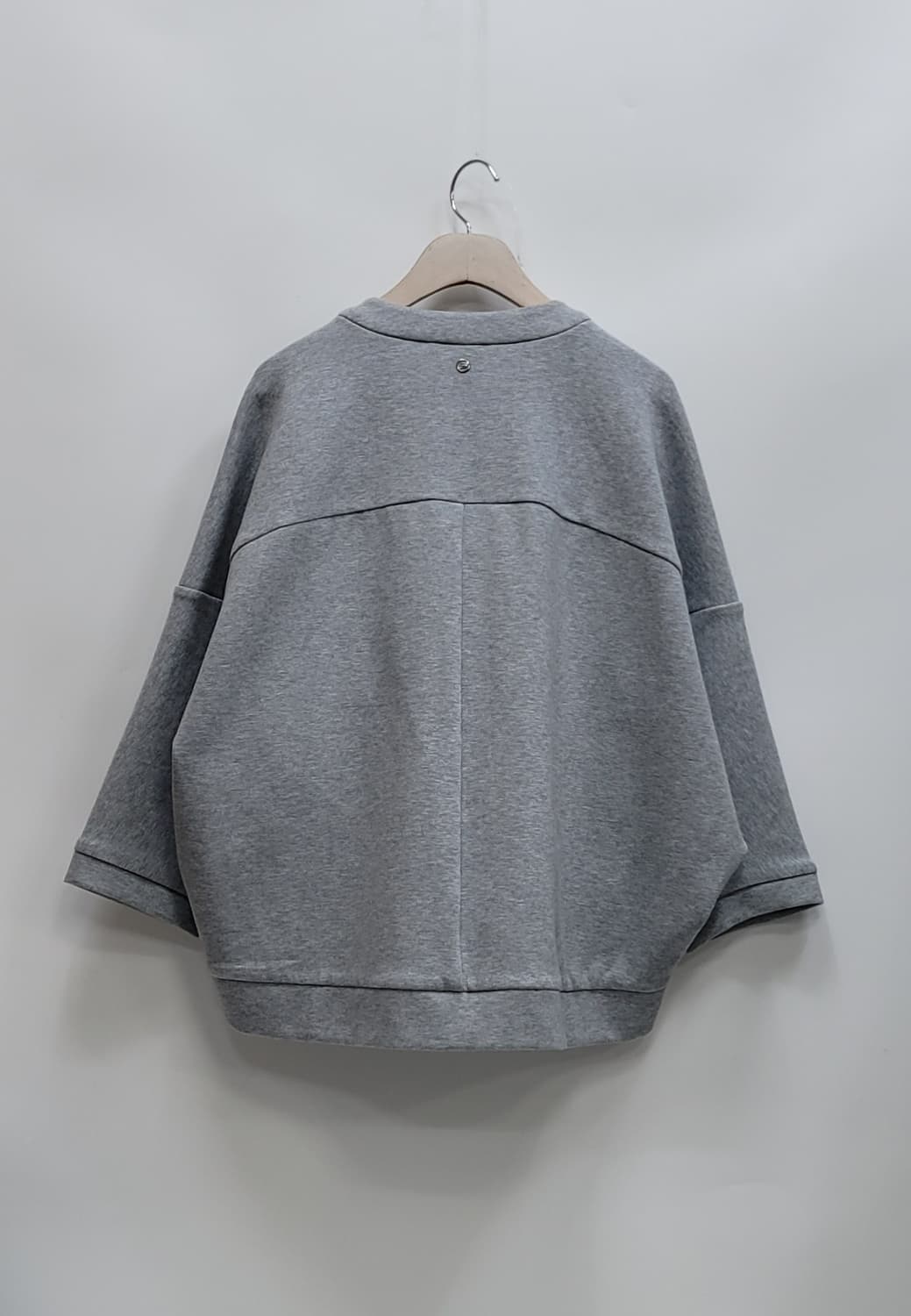 BEANPOLE 20SS 빈폴 애쉬 래글런 풀집업 / 여 95

 상품이미지2