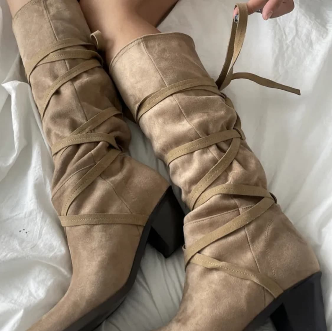 에이블리 키미스 스트랩 스웨이드 롱부츠 245 상품이미지1