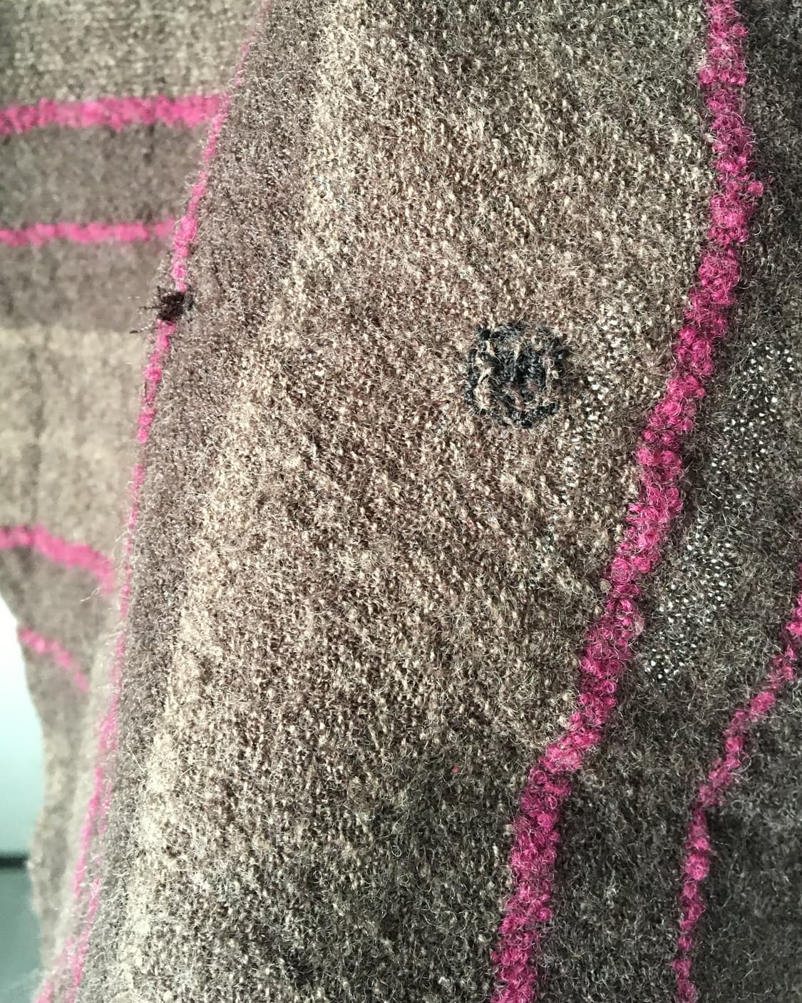 Pattern layered unbalanced woolen cardig 상품이미지6