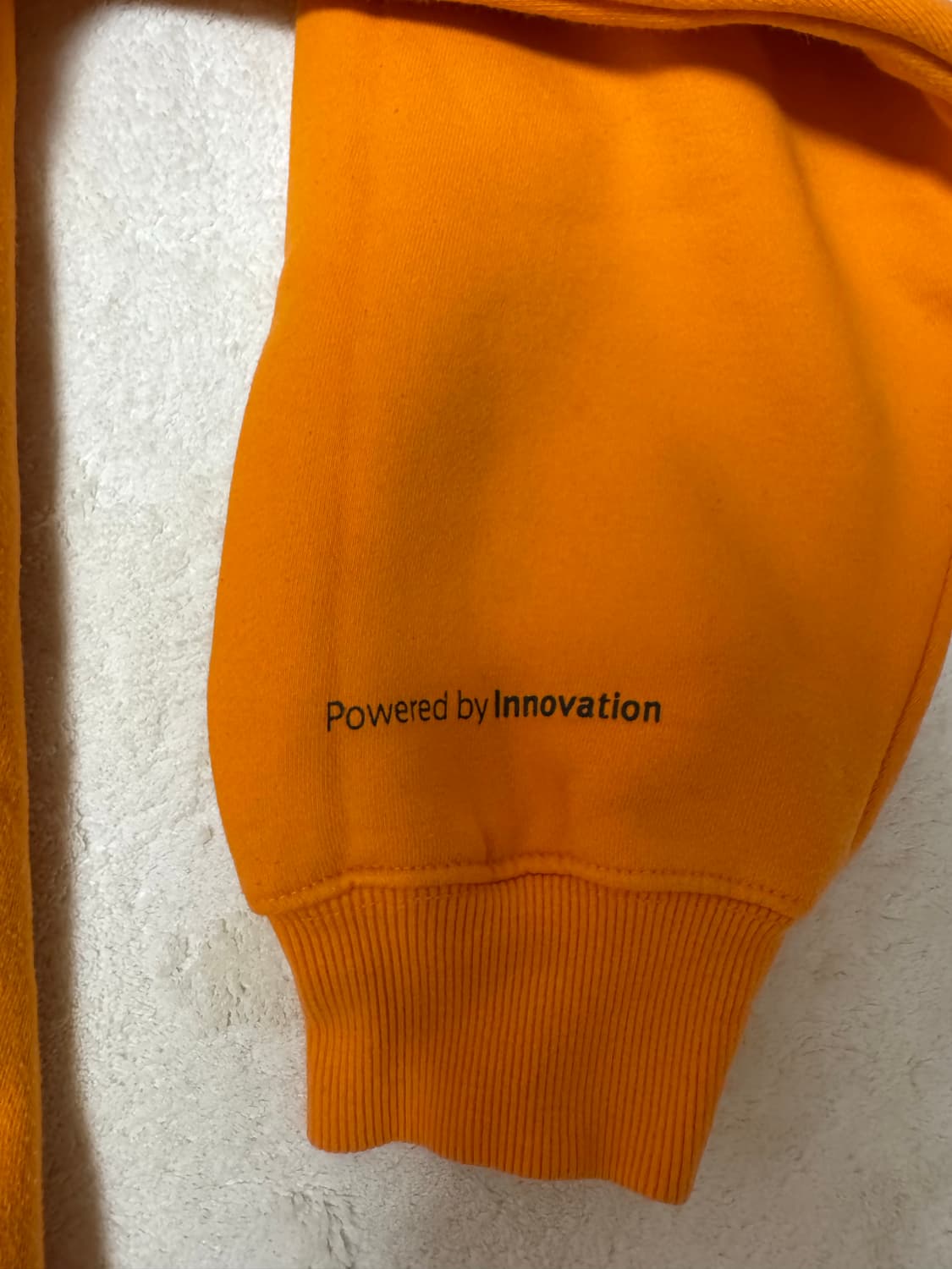 아이앱 x 두산 맨투맨 상품이미지4