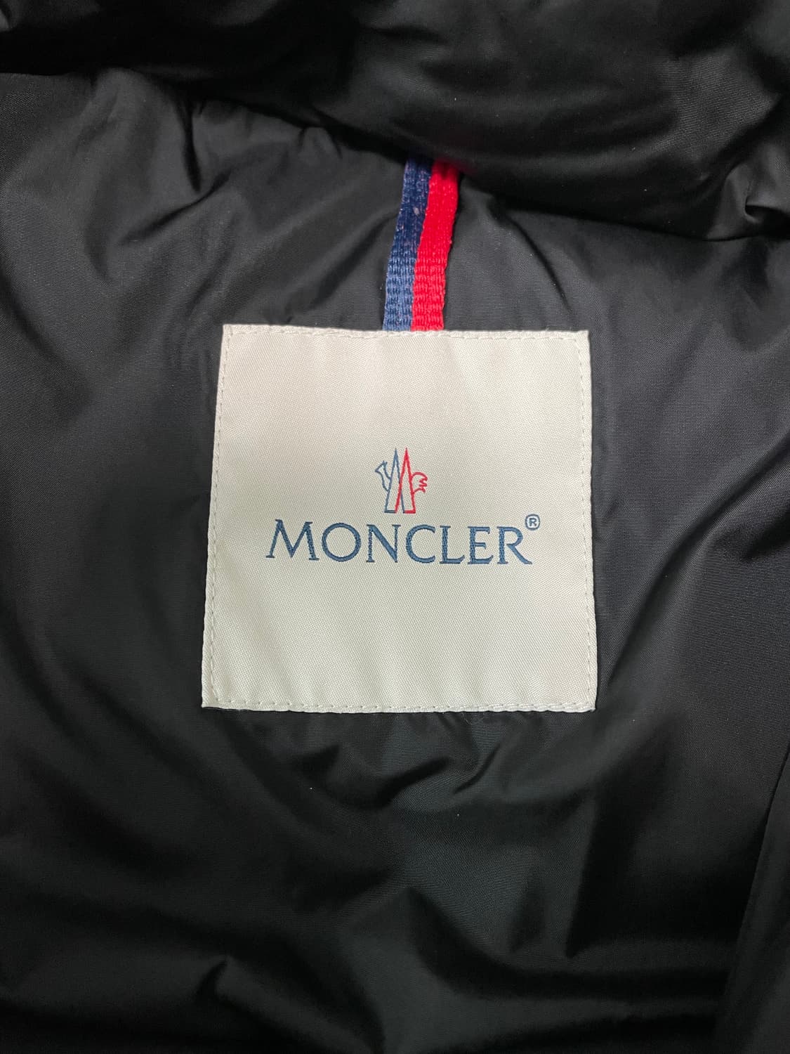 몽클레어 클루니 패딩 2사이즈 상품이미지4