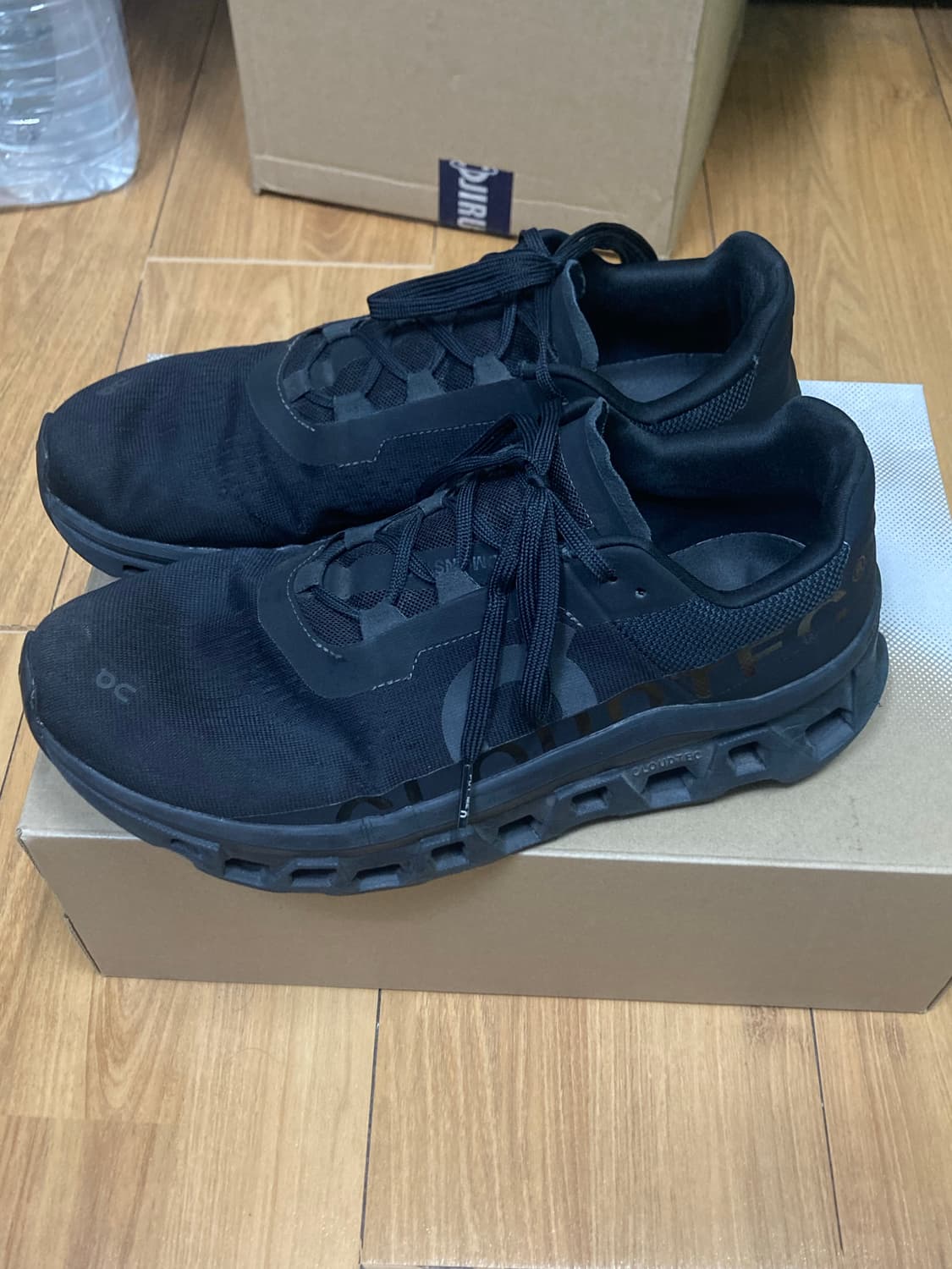 [280] 온러닝 클라우드몬스터 올블랙 상품이미지1