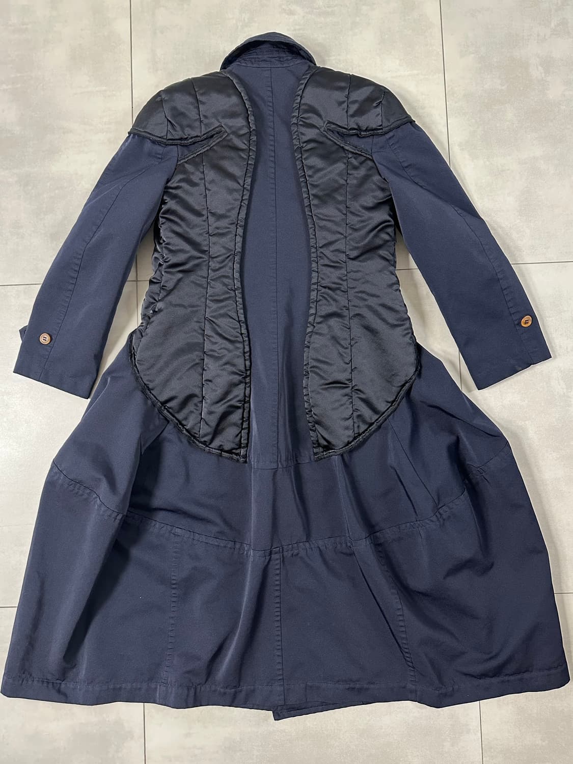 꼼데가르송 코트 상품이미지2