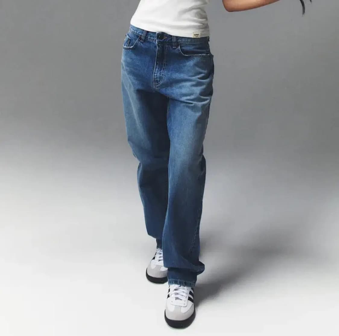 글로니 93 MID-RISE LOOSE FIT JEANS 미드라이즈진 상품이미지1