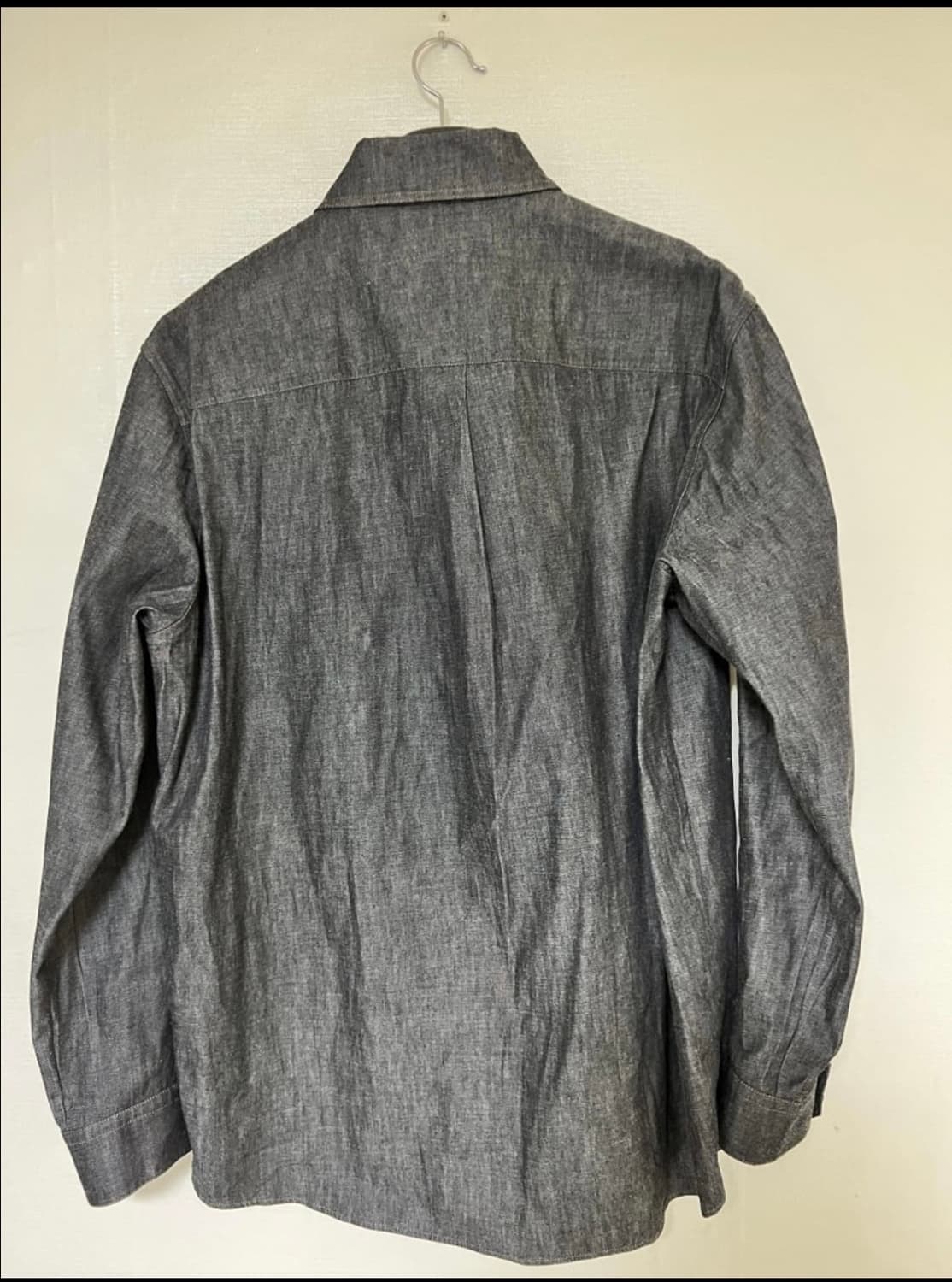 르메르 22SS 샴브레이 셔츠 앤트러사이트 데님 54 상품이미지3