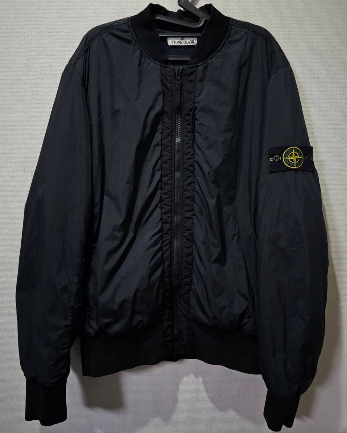 [백화점판/S급] 스톤아일랜드 크링클랩스 봄버 자켓 105 / XL 상품이미지1