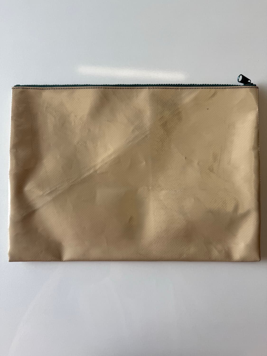 프라이탁 F08 댄 클러치 파우치 판매합니다. 상품이미지2