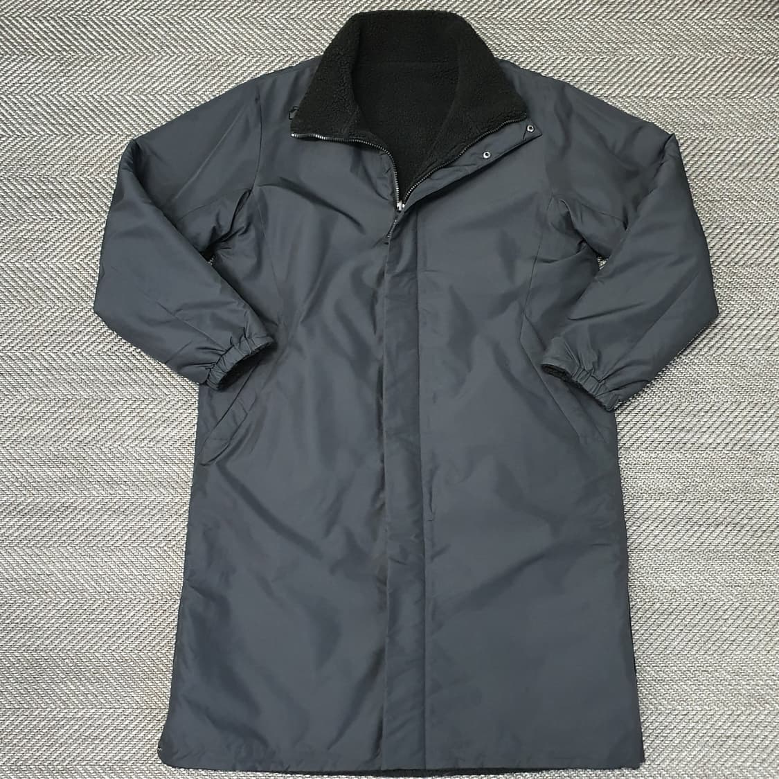 데상트 리버시블 벤치 양면 코트 자켓 남자105 상품이미지2