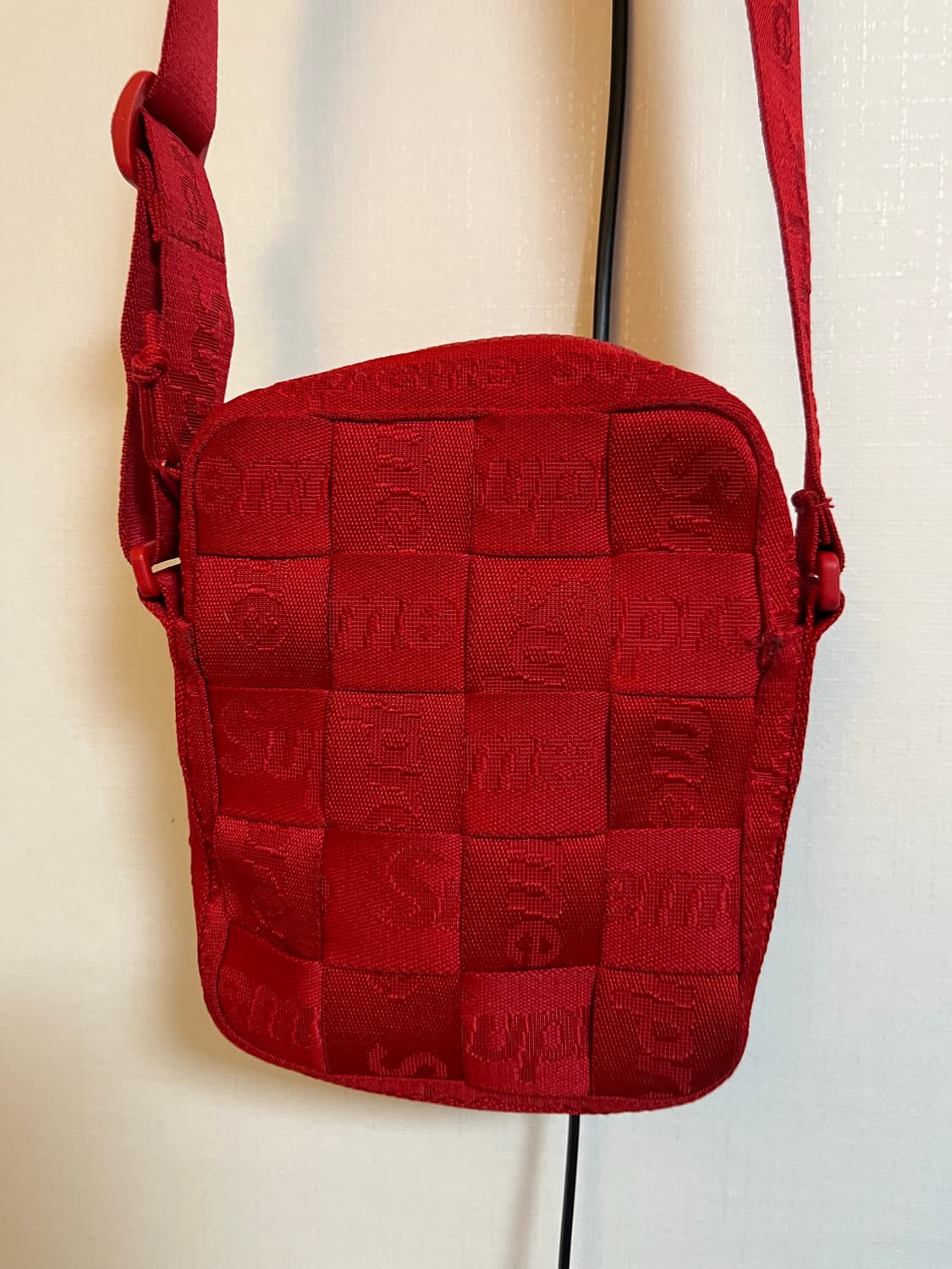 슈프림 우븐 숄더백 23ss 상품이미지1